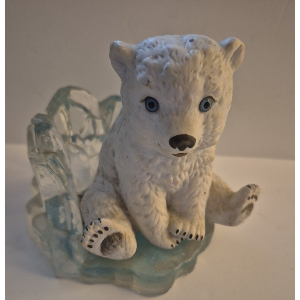 1995 THE HAMILTON COLLECTION THE YOUNG PRINCE LITTLE FRIENDS‎ OF THE ARCTIC